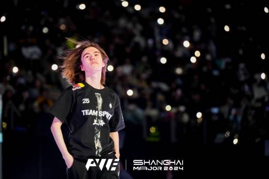 完美世界CS与DOTA2闪耀世界东方九游会J9入口上海：中国的电竞福地！(图2)