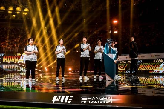 完美世界CS与DOTA2闪耀世界东方九游会J9入口上海：中国的电竞福地！(图4)